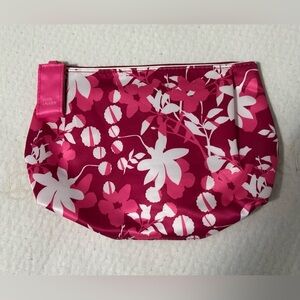 ⭐️NWOT⭐️ Estée Lauder: Cosmetics Pouch